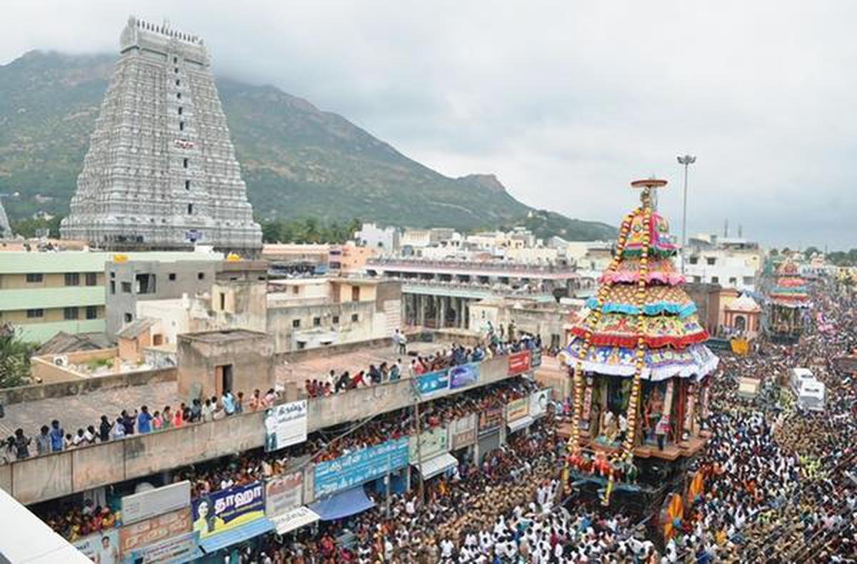 Thiruvannamalai Temple – A Glorious Saga of Spirituality and Heritage 2 08THTIRUVANNAMALAI01