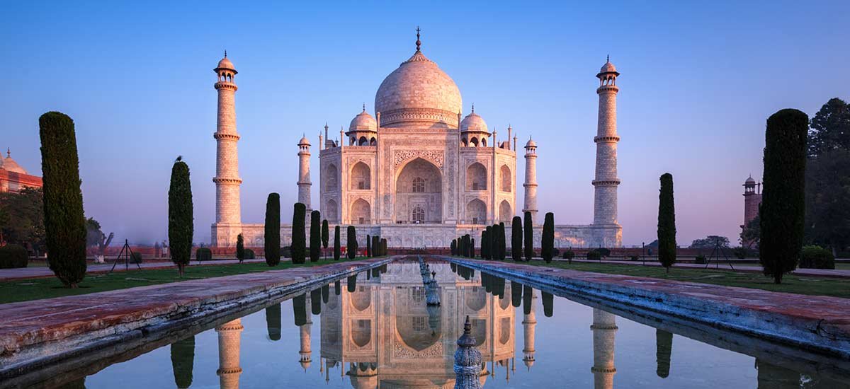 Taj Mahal , Agra: The Eternal Symbol of Love 1 Taj Mahal, Agra The Eternal Symbol of Love