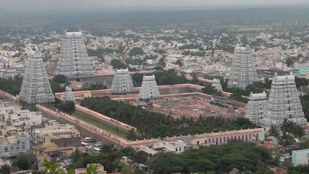 7 Divine Reasons to Visit Thiruvannamalai Temple The Sacred Abode of Lord Shiva in Tamil Nadu 4 Thiruvannamalai Temple