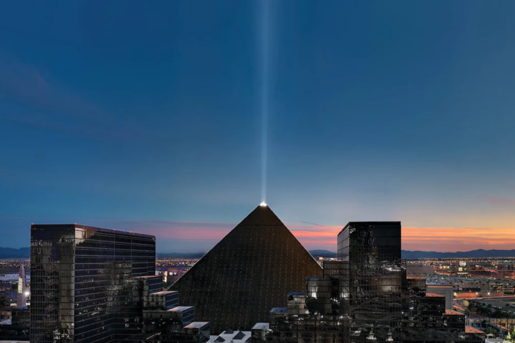 Top 15 Tourist Destinations in the USA to Visit in 2025 6 Las Vegas Nevada The Entertainment Capital of the World