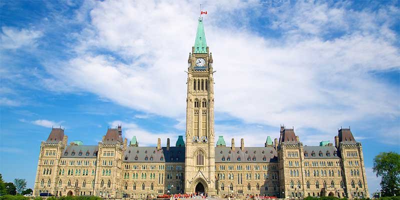Top Courses in Canada 2025 Guide for International Students 1 Top Courses in Canada 2025