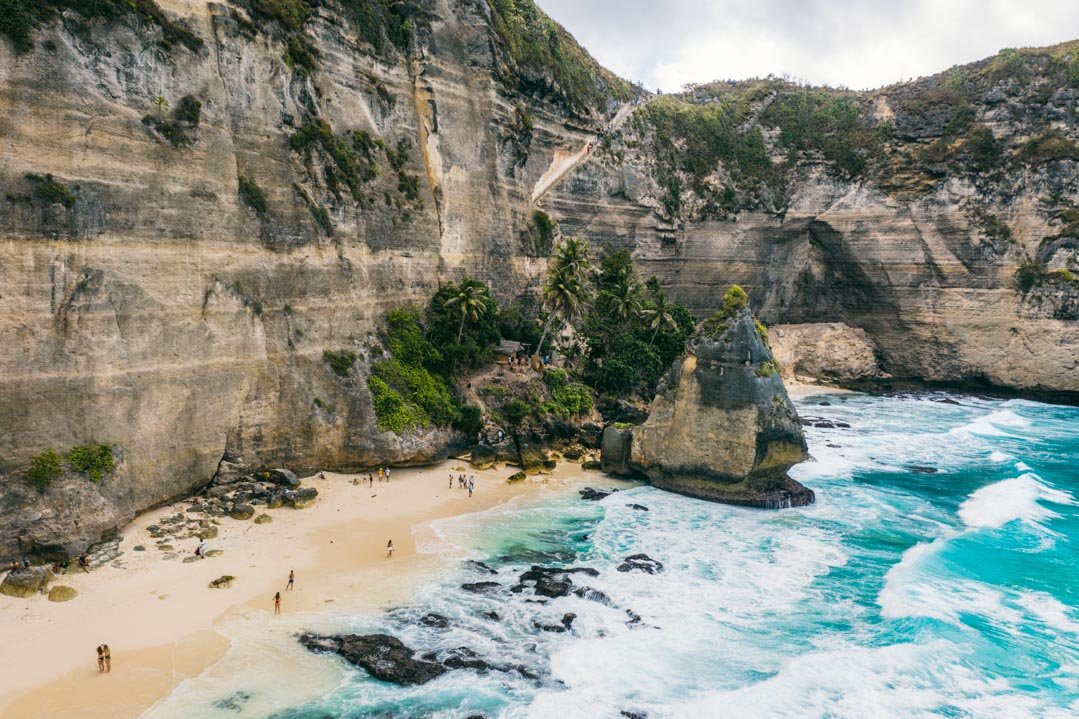 Explore Diamond Beach Nusa Penida